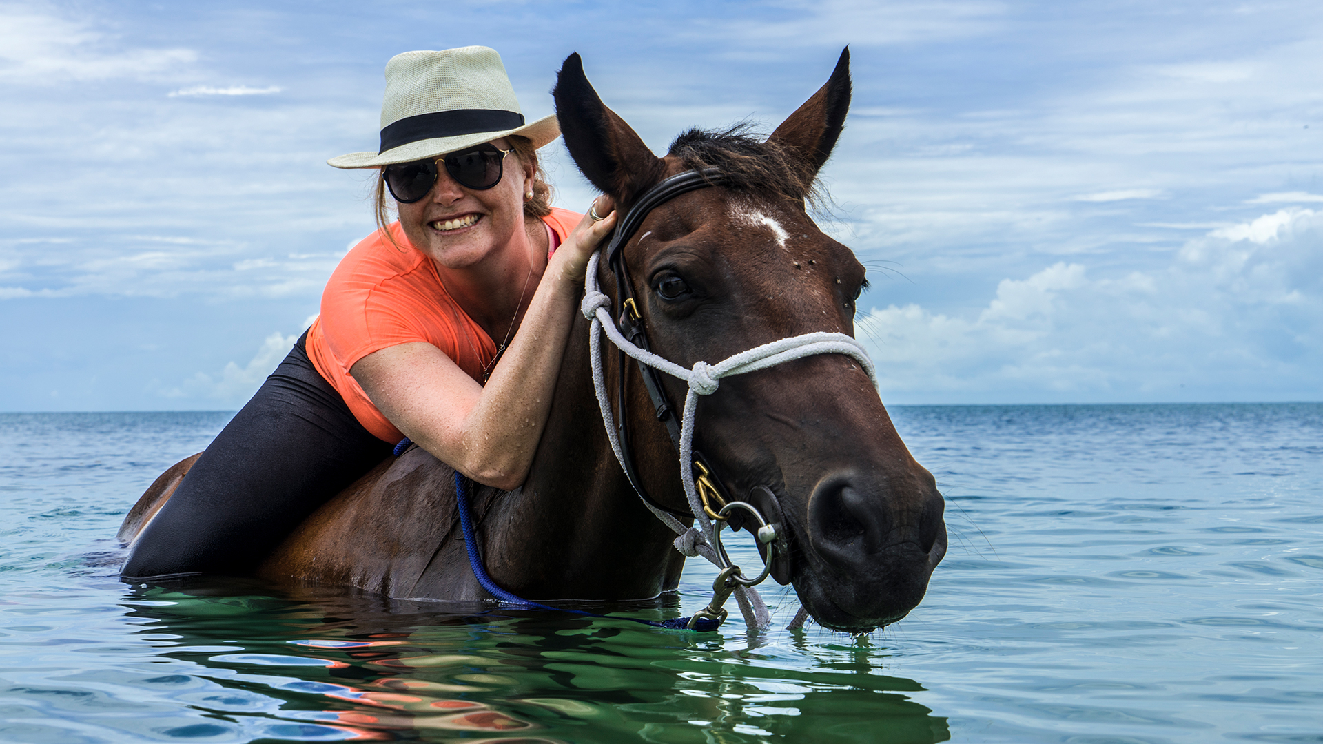 Roatan Horseback Riding and BUGGY ATV Adventure + Beach & Private Pool(addon).